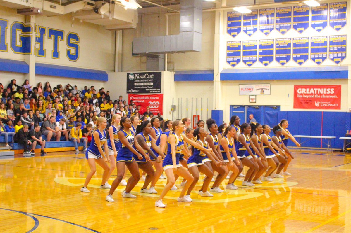 ButlerTechMedia's tweet photo. Go Bananas!!! Nice shots K. Roberts! @NWHS_Admin https://t.co/0dSA7lVbEb