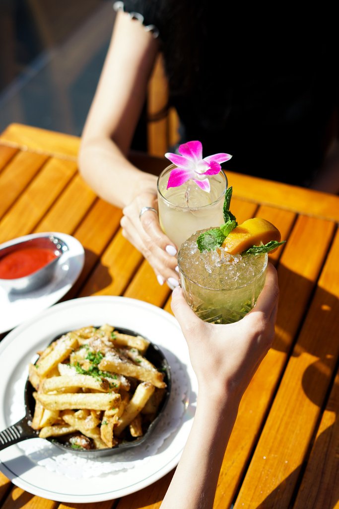 JoeFortesVan's tweet photo. Catch the last of the summer rays and join us on the rooftop for all of #September! #JFSummer https://t.co/Ow2dTfcXXu