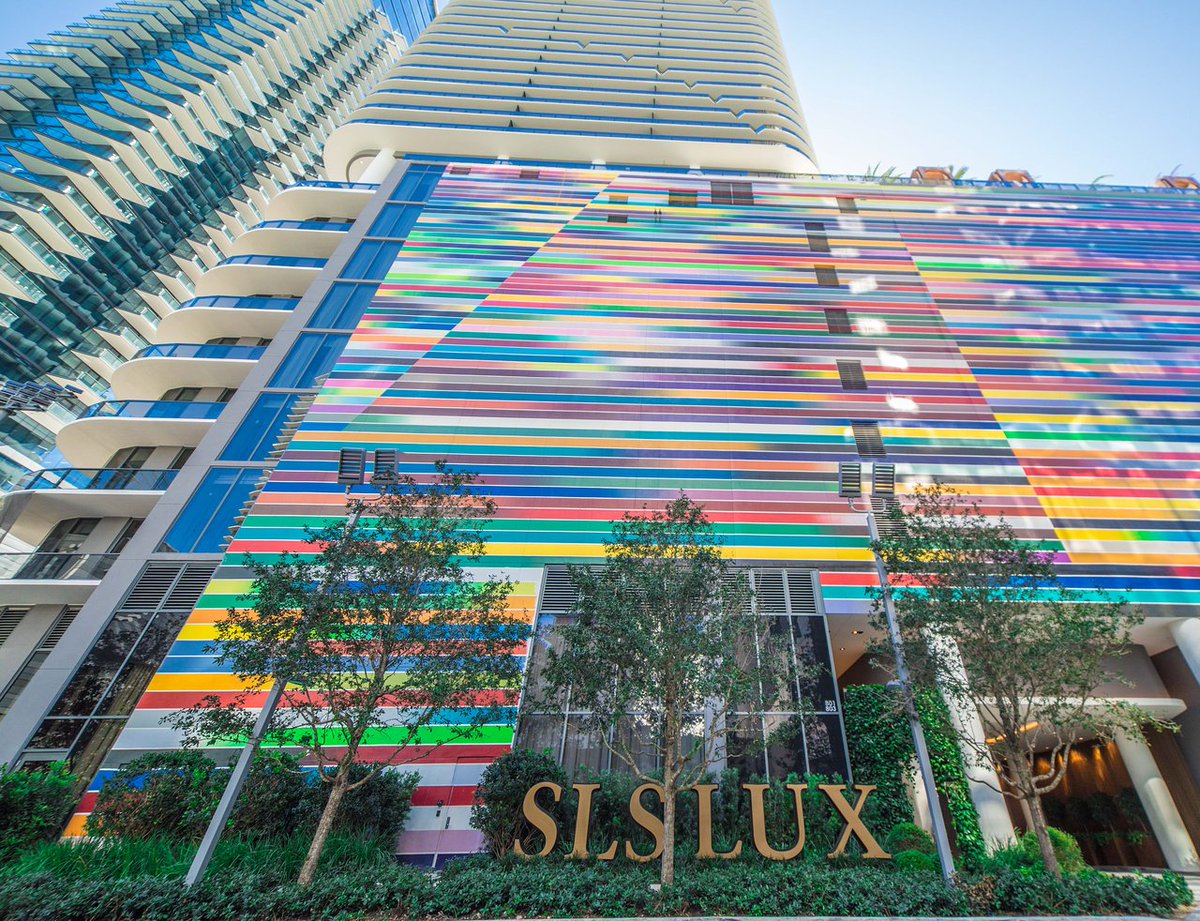 Condodotcom's tweet image. The colorful exterior evokes the vibrant Brickell neighborhood of SLS Lux. Bespoke residences and suites are enhanced with world-class amenities, VIP services, and gourmet dining. bit.ly/2IRx2k2
#condoliving #miamicondos #condosforsale #slslux ##brickell #miamirealtor