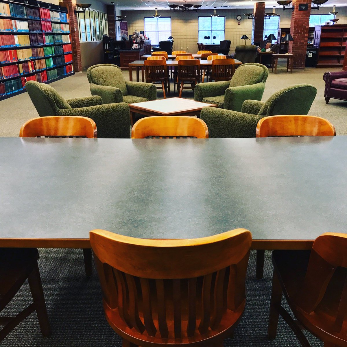 HewesLibrary's tweet photo. “This is just the beginning for us. We want to continue shaping and crafting the library around the students’ needs."
Read more about Hewes Library changes in the @Monmouth news: https://t.co/Frpj8ZwMIC #libraryspaces #studentsspaces #studyspaces #feedbackrequested https://t.co/uMhww0RILX