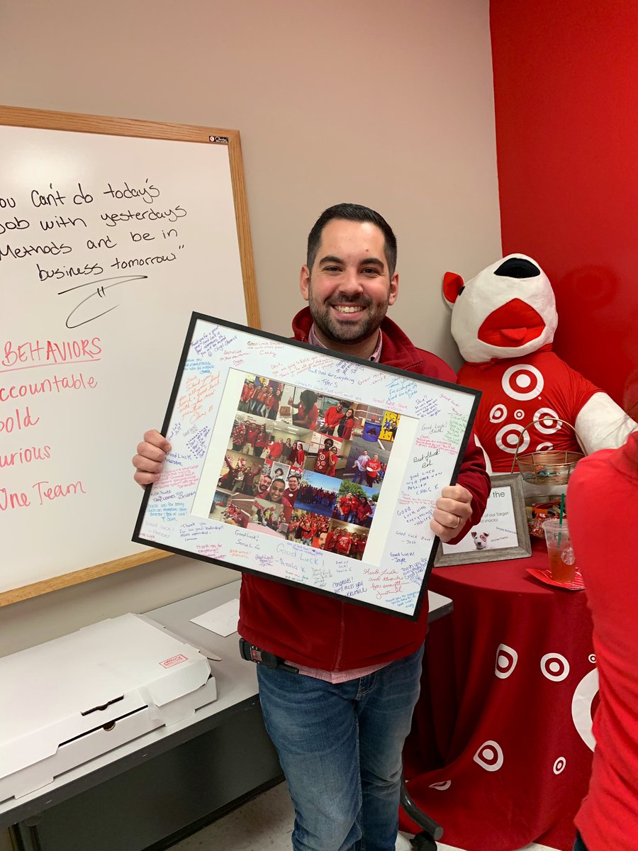 ToriPollock6's tweet image. He definitely lived up to his “Worlds Greatest Boss” mug’s expectation😂T2167 will miss having you here everyday but we’ll see you real soon! #GOAT #ByeByeBye 🎶 @DavePFromTarget @t2167_shelby @Puneet_Math
