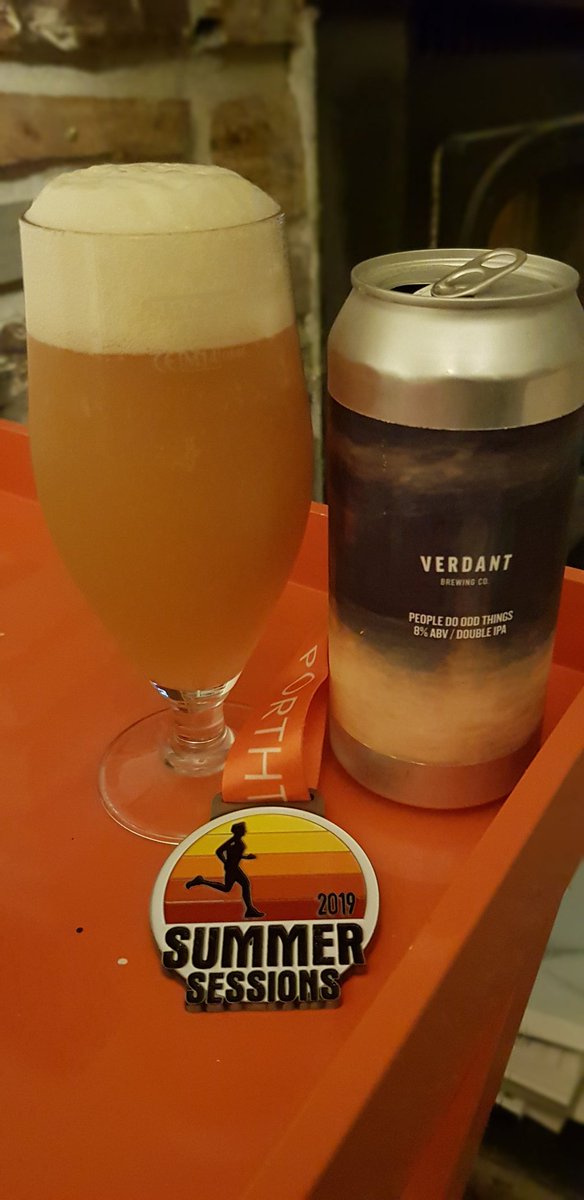 AllisterYoung's tweet photo. Celebrating two of the best things about #cornwall - @freedom_racing and @VerdantBrew beer! After finishing the brutal but beautiful Porthtowan 10km (AKA The Beast), what better way to wind down! #runlikeFRck #FridayFeeling #freedomrunning #marathontraining https://t.co/e1KnfztAOc