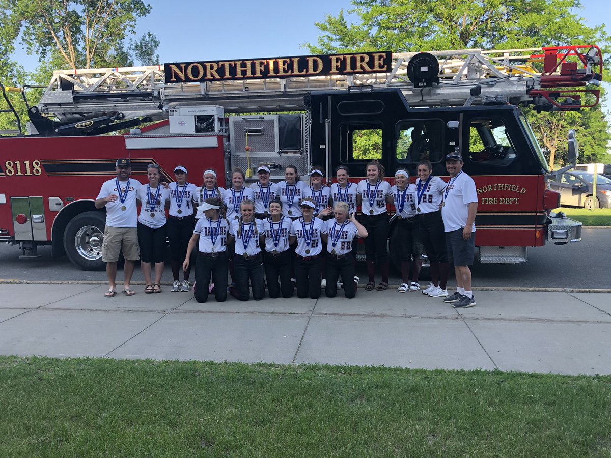 RaiderSoftballScores tweet media