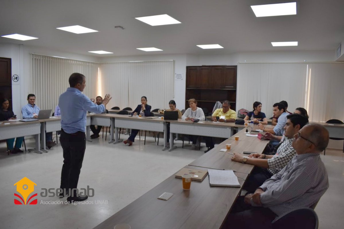 ASEUNAB's tweet image. Llevamos a cabo nuestro seminario "Normas urbanísticas y su incidencia en la toma de decisiones para invertir".

Este espacio dejó conocer la importancia frente a la construcción, inversión y adquisición de vivienda, así como la legalidad de quienes ejecutan labores de este tipo.