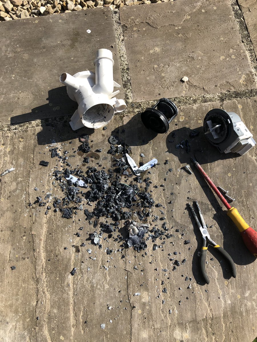 JimPriceMJA's tweet photo. Note to self. When the wife asks if I have put the washing on and I say “yes darling of course I have” and hastily sprint off to put it on. Make sure I empty the pockets!!! https://t.co/TEXPyzNXYr