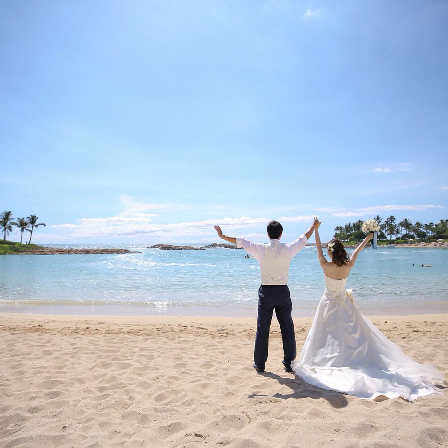 ハワイ結婚式の費用はいくら 親族のみなら格安で海外挙式が実現できる