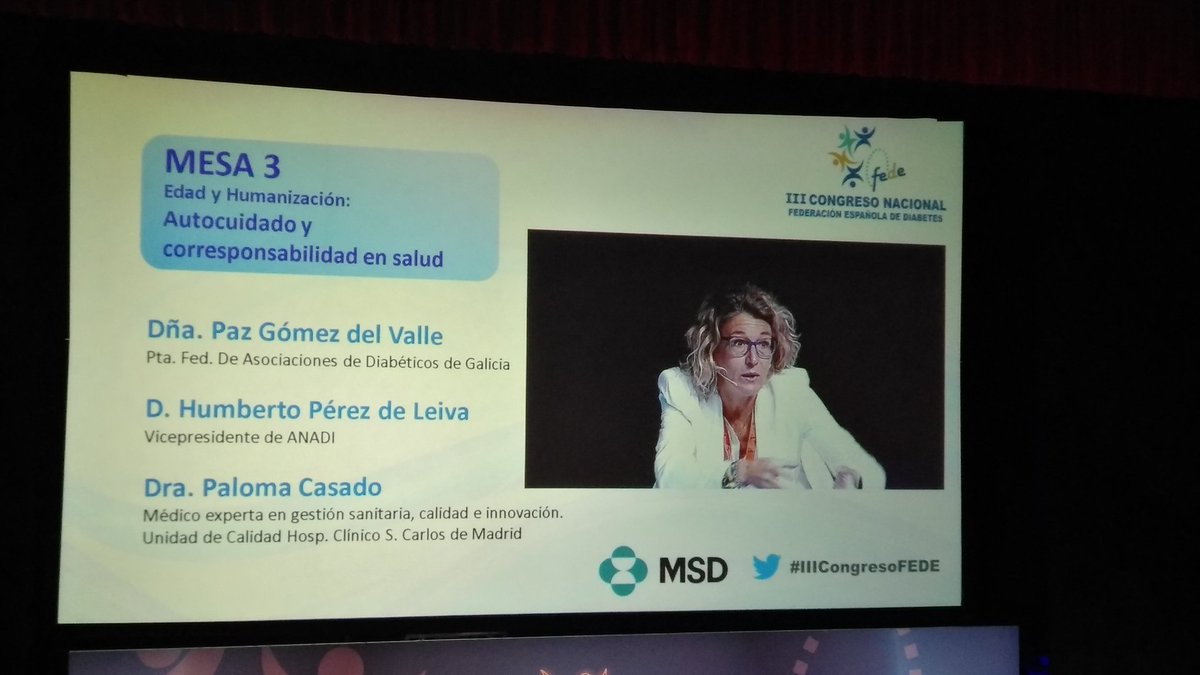 Vanguioca's tweet photo. Me encanta! Médico pidiendo que los pacientes pidamos empatía, que nos miren a los ojos y sentir la presencia y preocupación del médico. 
Me encantó escuchar ese autoanalisis de su propio colectivo. Bravo Dra. Paloma casado #IIICongresoFEDE #pacientes #asociaciones #diabetESP https://t.co/myODgo3vil