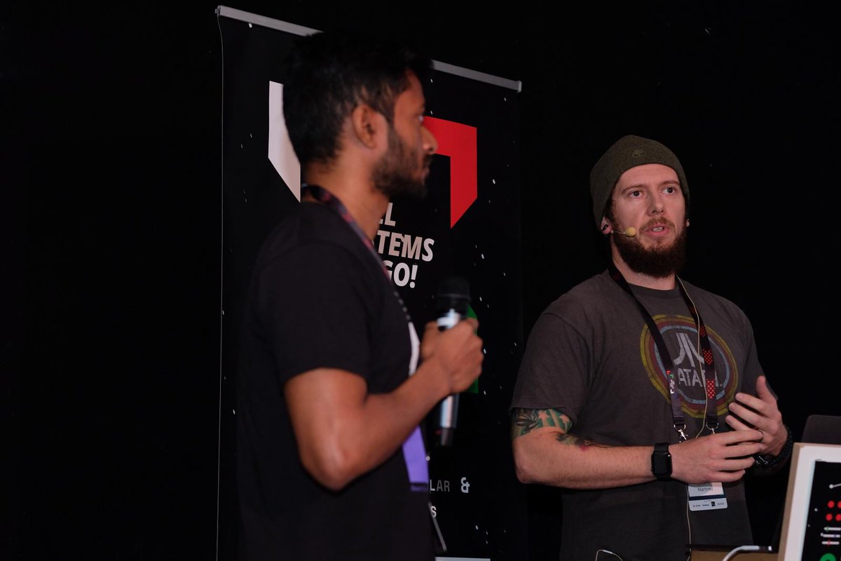 ASGConf's tweet image. .@bookingcom&apos;s Juliano Martinez &amp;amp; Joel Rebello, talk about the bmc-toolbox, an open-source project that leverages the BMC to help manage a large fleet of bare metal servers.

#AllSystemsGo 🚀