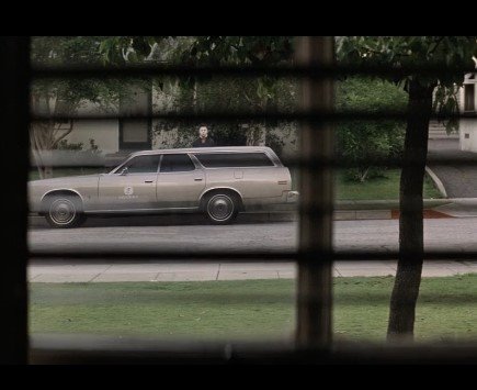 BinJam7's tweet photo. #InMyClassThereIs a window and I can see a guy in a white mask near a car
@EngineeredTags @ZarrarSalahPTI
don't worry tweeps it's a screenshot from the original Halloween https://t.co/CWbleSylj4
