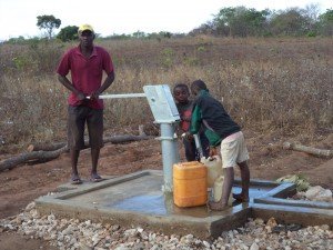 fused_power's tweet photo. Do you want us to transform your hand pump to solar water pump or us both.. make life simple for kids and women by making an order of a  solar pumping system. Reach us through

Watsapp. 0713034651
Call.          0798267739
https://t.co/pdJCCNK9Br
sales@fusedenterprises.co.ke https://t.co/uPOp9hZo0i