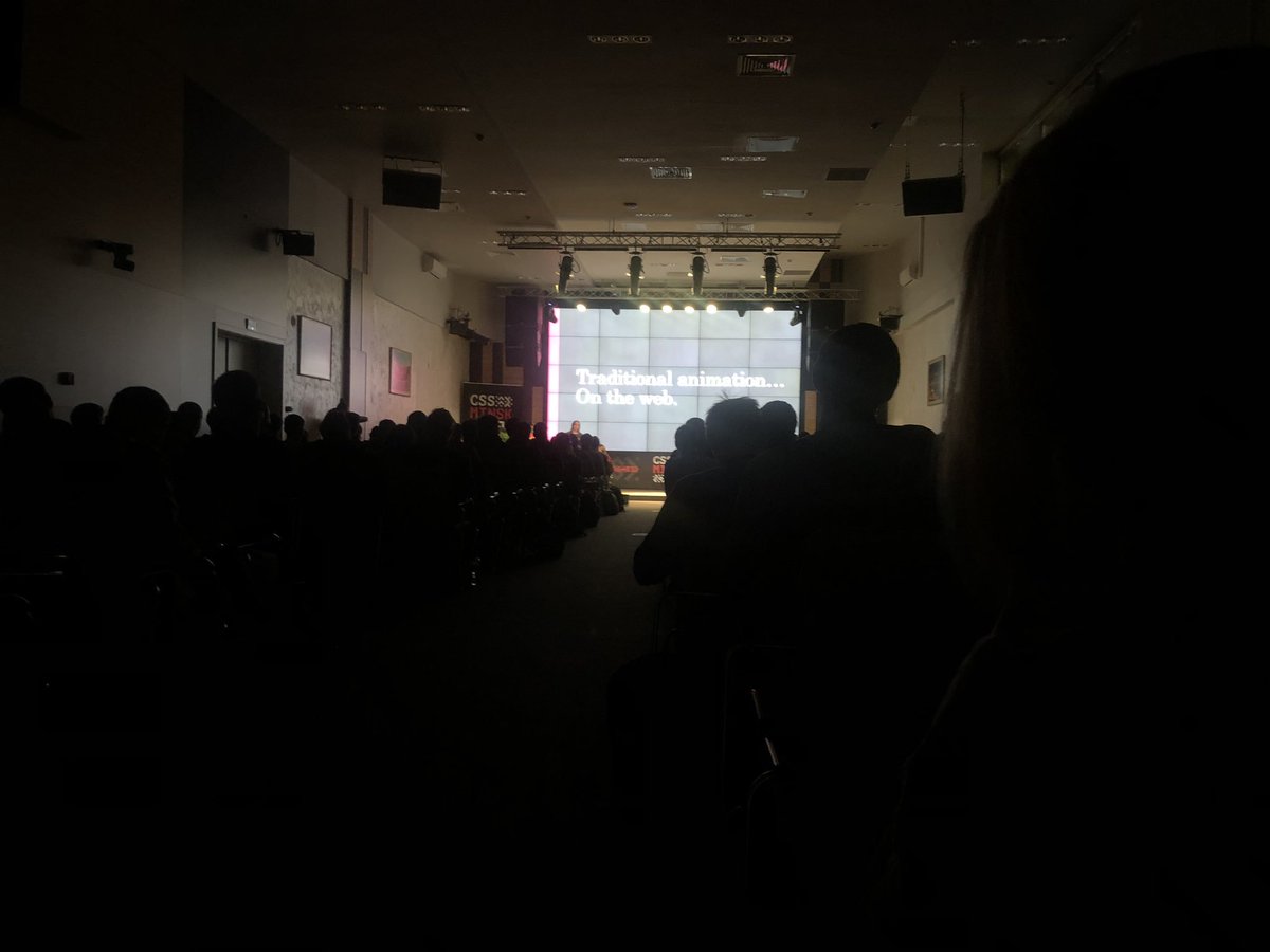 slobodan_'s tweet image. Wow animations at #CSSMinskJS by @evaferreira92