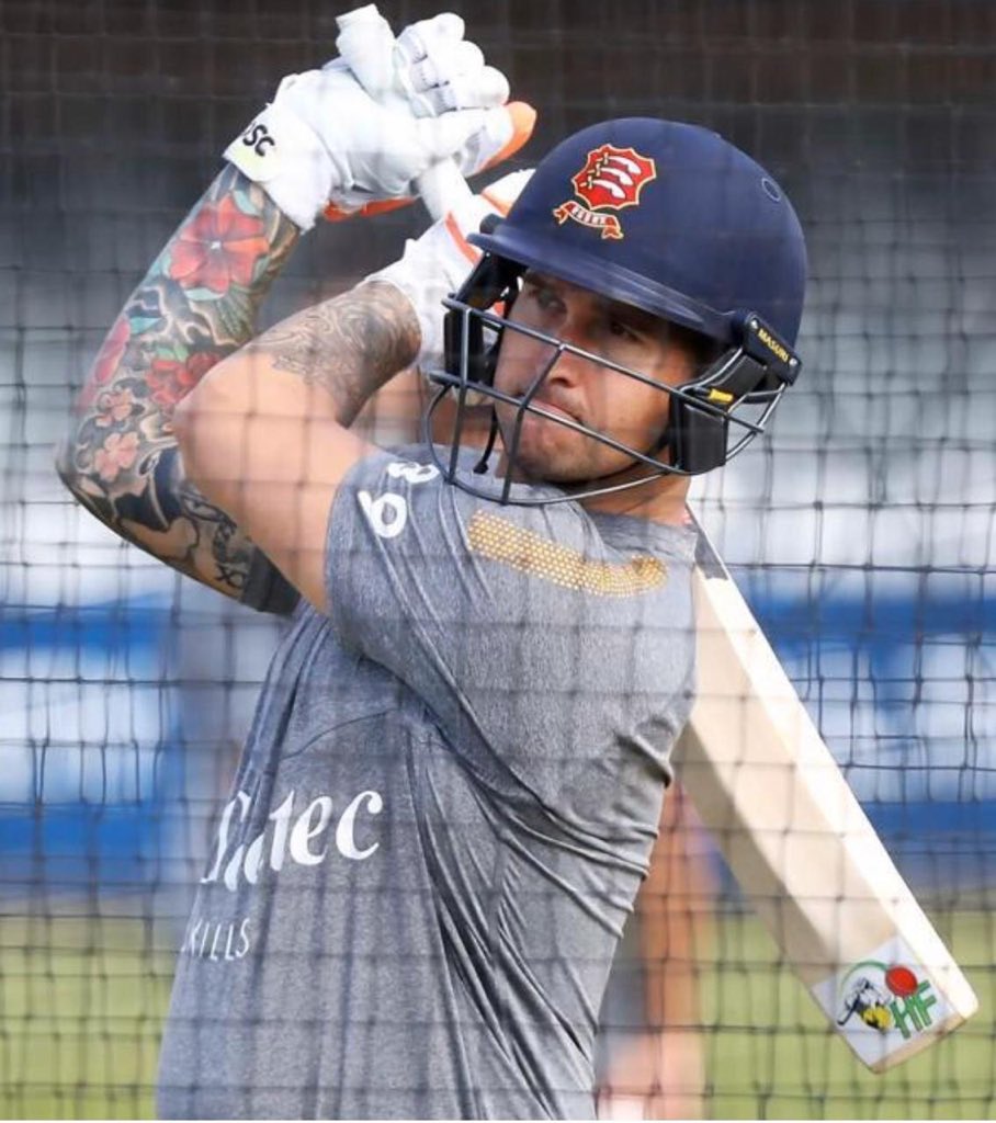 hamrofoundation's tweet photo. Early start on my way ... to Edgbaston. Good luck boys @EssexCricket and big thank you @Cam12Delport for your support for #Hamrofoundation #Reach One Teach one @NFBAuk @BuckhurstHillCC @HamroPlc @k4hns
#FinalsDay #SoarWithUs π¦
https://t.co/kjnQuJau6E