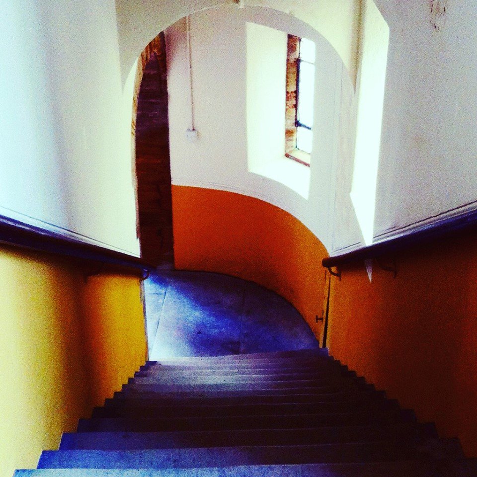 In #Poole there are tours around St James Church &amp; The Town Cellars where <a href="/PooleMuseum/">Poole Museum</a> is based. Late additions today are <a href="/MoDiPAUB/">MoDiP</a> at The Arts University, Wallisdown &amp; Upton House Poole. All this &amp; a host of other events - full details on the website. #dahw2019 2/2