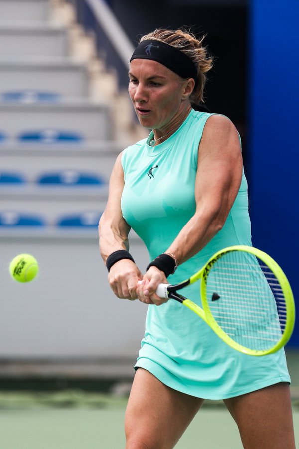 SVETLANA KUZNETSOVA 4 - Página 9 EE-En3YXoAAcCqI?format=jpg&name=900x900