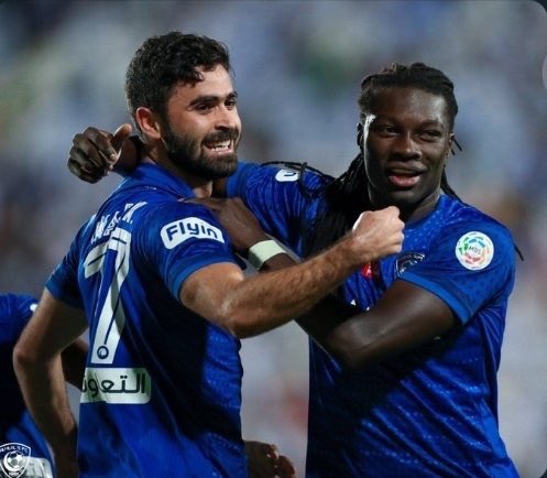 #الاتحاد_الهلال_الدوري
عزيزي الاتحادي وش شعورك وانت بتقابل الهلال مره اخرى وهو مكتمل الصفوف؟؟