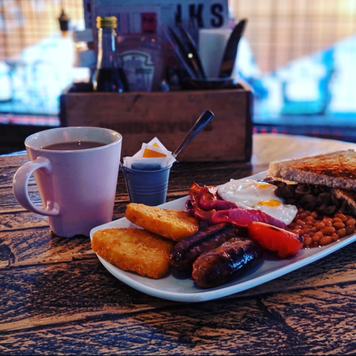 Got a big Saturday planned? Start it off the right way with a full English, served from 9am 😋
