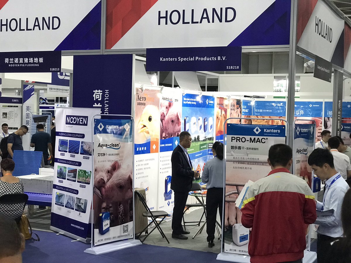 StigterHenk's tweet photo. Inspriring days at the #VIV in Qingdao. Many thanks to all the colleagues (#NBSO and PEK-LNV) who worked so hard to organize so many different events๐พ๐ช๐จ๐ณ๐ค๐ช #animalwefare #breeding #hightech #feed #AMR #NAFTEC #DMFC #networkdinner @AgriBeijing @NLinChina @AgroBericht https://t.co/kk1oWoPLvz