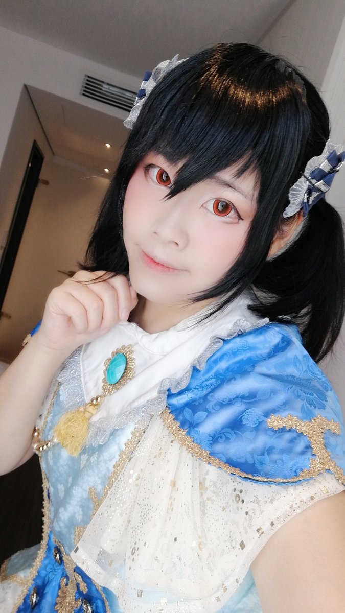 Shirokuchan's tweet photo. Ready for the 2nd day of #AnimeFestivalFreiburg ❤️❤️
See you at 11:00 hr at my concert ❤️
#aff18 @AnimeRadioDE @AnimeMesse https://t.co/JfiKsmnS3U