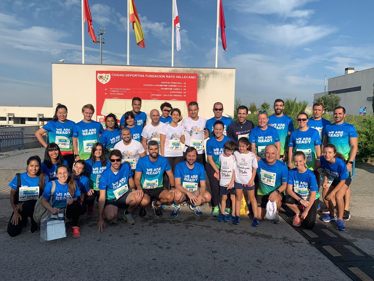 ForvisMazarsES's tweet photo. Todo a punto para empezar La #CarreraMédulaParaMateo más de 70 Mazarians (nos faltan algunos en la foto) de la oficina de madrid apoyan la iniciativa para recaudar fondos que se destinarán a la investigación contra la leucemia infantil a través de @unoentrecienmil https://t.co/CbkbgpmfJG