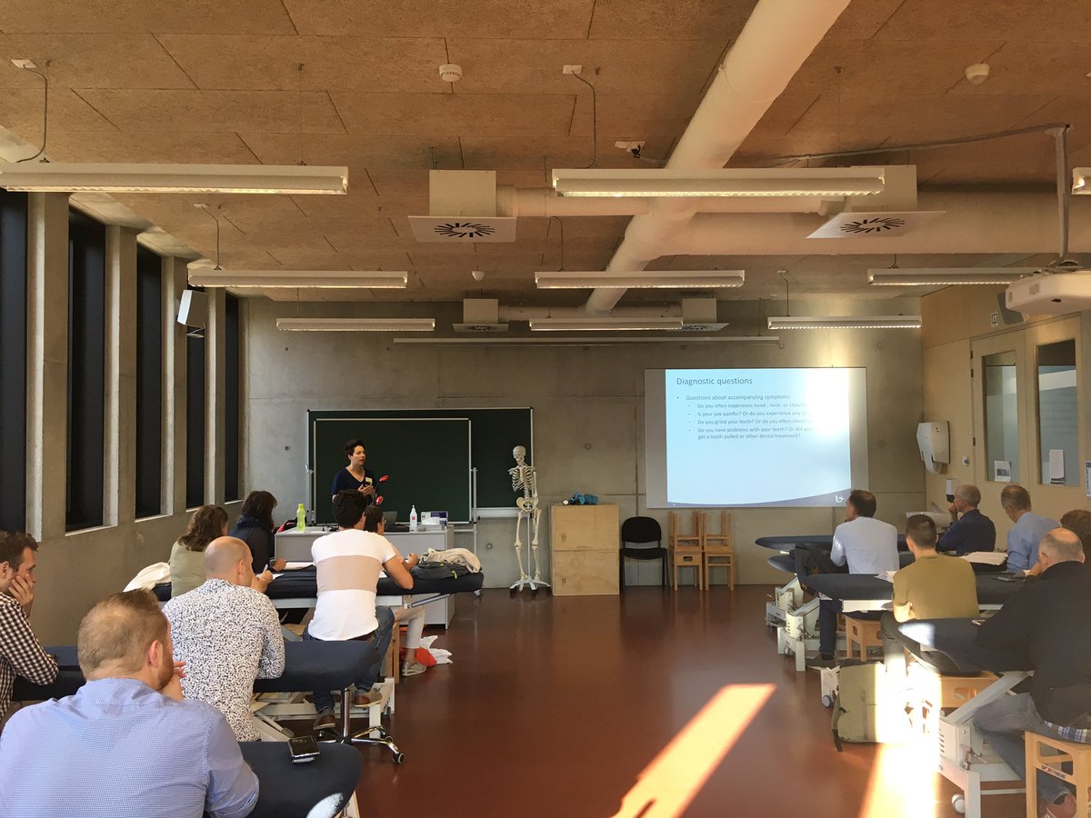 Mathera_be's tweet photo. Day 2 of #ecmt2019 Workshop with @michielssarah24 Somatosensory tinnitus: diagnosis and treatment https://t.co/ZhQfE01mkM