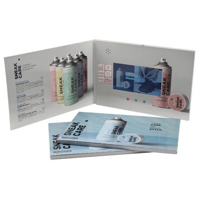 📽️Our Video cards can convey a message which is direct, to the point and presented in an innovative way which will set you apart in the market. Showcase your brand at the touch of a button! SEE MORE > selectbusinessgifts.com/our-products/v… #SaturdaySensation