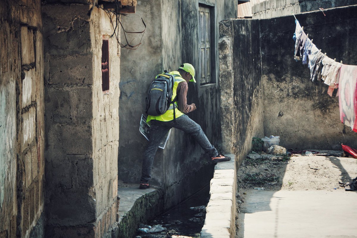 SpatialCollect's tweet photo. The State University of Zanzibar students collecting data on drainage infrastructure in Zanzibar City @Tanzania_RA
#drainage #zanzibar #university #students #gps #cartography #mapping #fieldwork #workstuff #spatialcollective #resilience https://t.co/fW650Veq3S