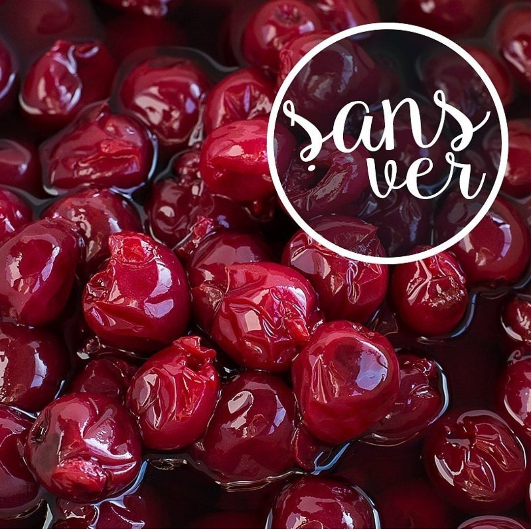 SevenBerryTR's tweet photo. ☕ kahvenin posasına, modası geçti mi ne dediğin cekete,
 🍋dolabın köşesinde bozulmaya yüz tutmuş limonlara… 
💥Şans ver, dönüştür. 💥
Çöpe atma, Giydiğin siyah gömleği yine giy. Bu kez fularla giy🏷. Değerlendirmenin keyfini hatırla ki #ruhundoysun 
👩‍🌾Mutlu Haftasonları https://t.co/24nCRrayde