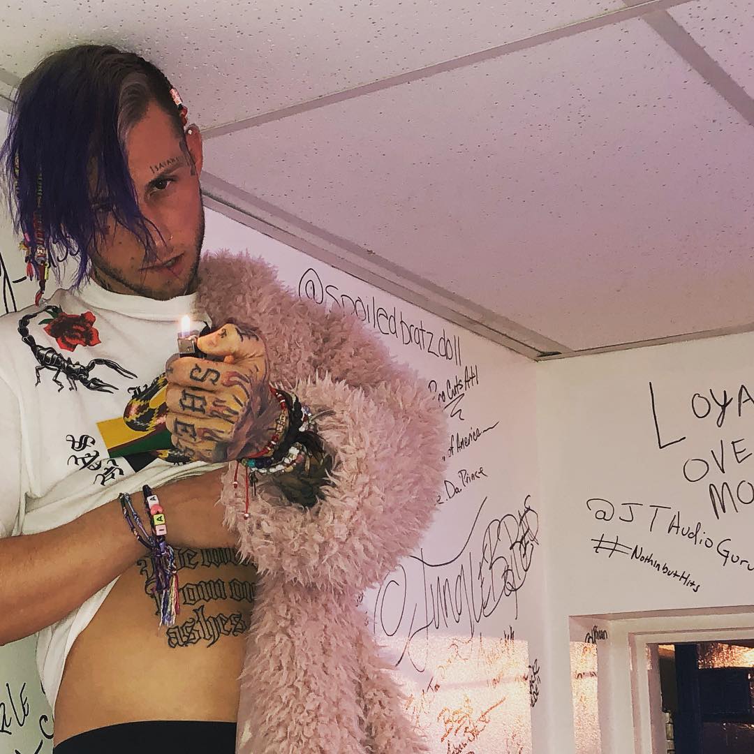 TourWithAshes's tweet photo. 💥🔥 https://t.co/tdqVXMT9th