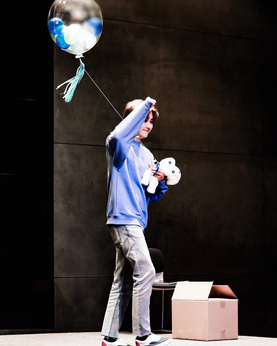 ssh_xm0821's tweet photo. #FTISLAND 
#송승현 
190920 fansign https://t.co/MfYDaasaV2
