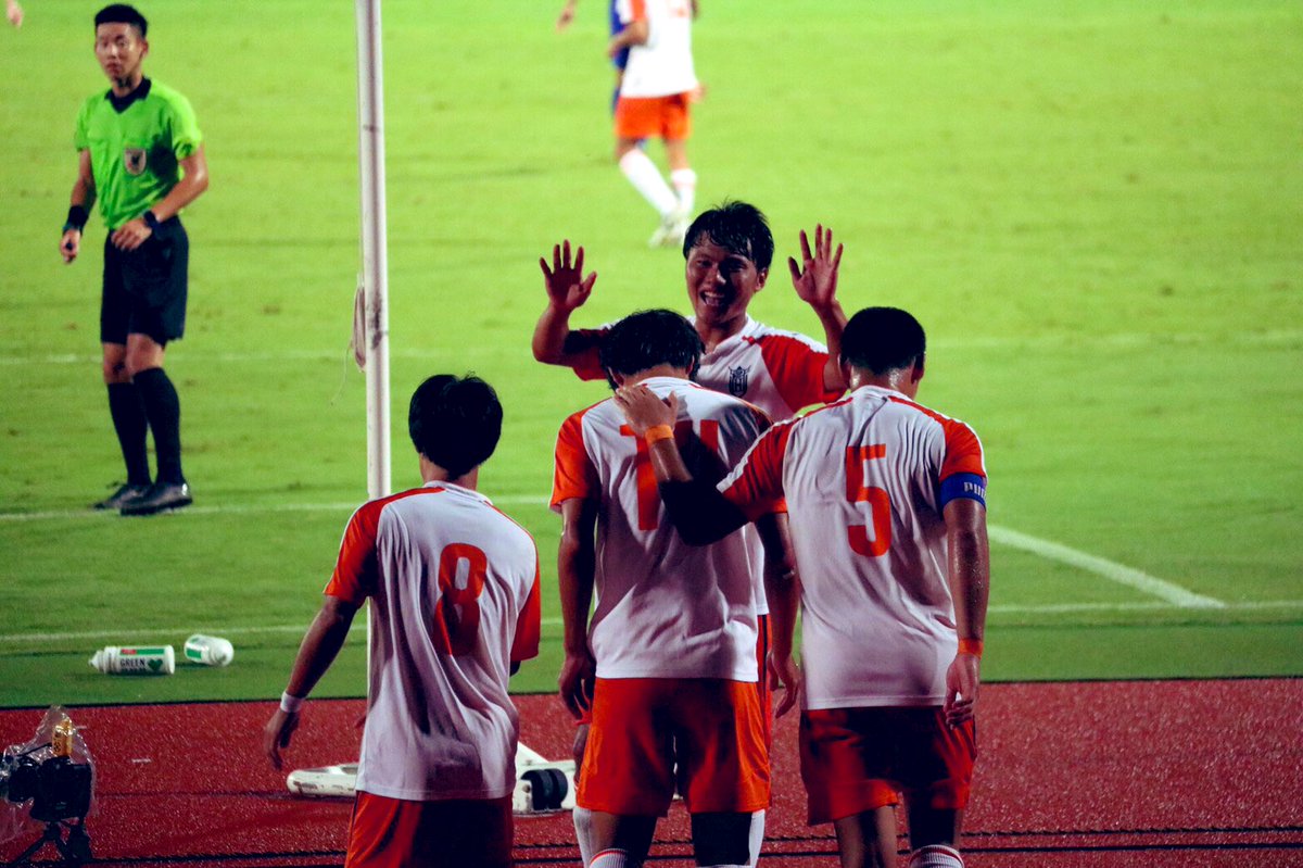 ট ইট র 森俊貴 天皇杯終わりました 全4試合 夢のような時間でした 大学サッカーの歴史を塗り替えることができなかった 応援してくれた人の期待に応えられなくて申し訳ないしとても悔しいです まぁ後輩達がやってくれることでしょう 引き続き大学