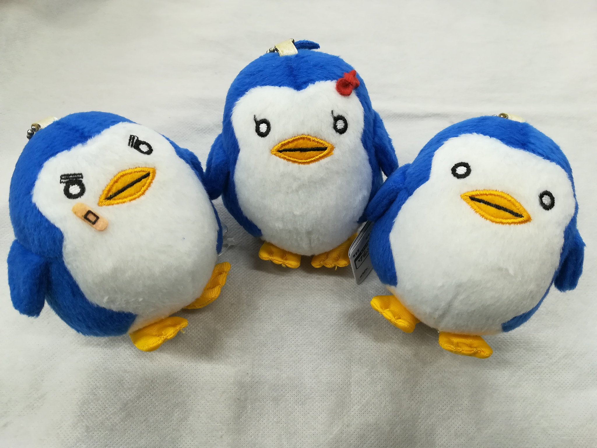 Amazon.co.jp: 輪るピンクドラム ペンギンちゃん ぬいぐるみ