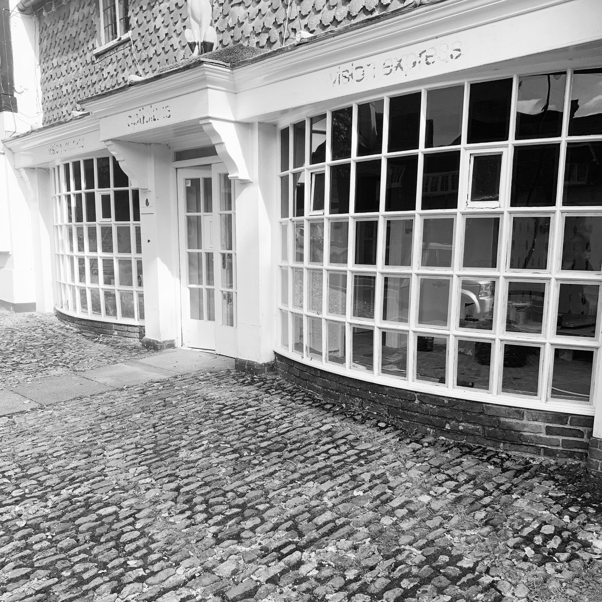 mooeysltd's tweet photo. Mooeys Haslemere 🐮 loading... #mooeys #mooeyshaslemere #gelnails #waxing #salon #nailsandwaxing #brows https://t.co/6NPpR37bnv