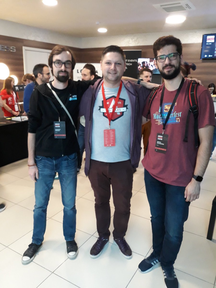 ValentinKononov's tweet image. With @NikPoltoratsky and @bobrov1989 at #CSSMinskJS .