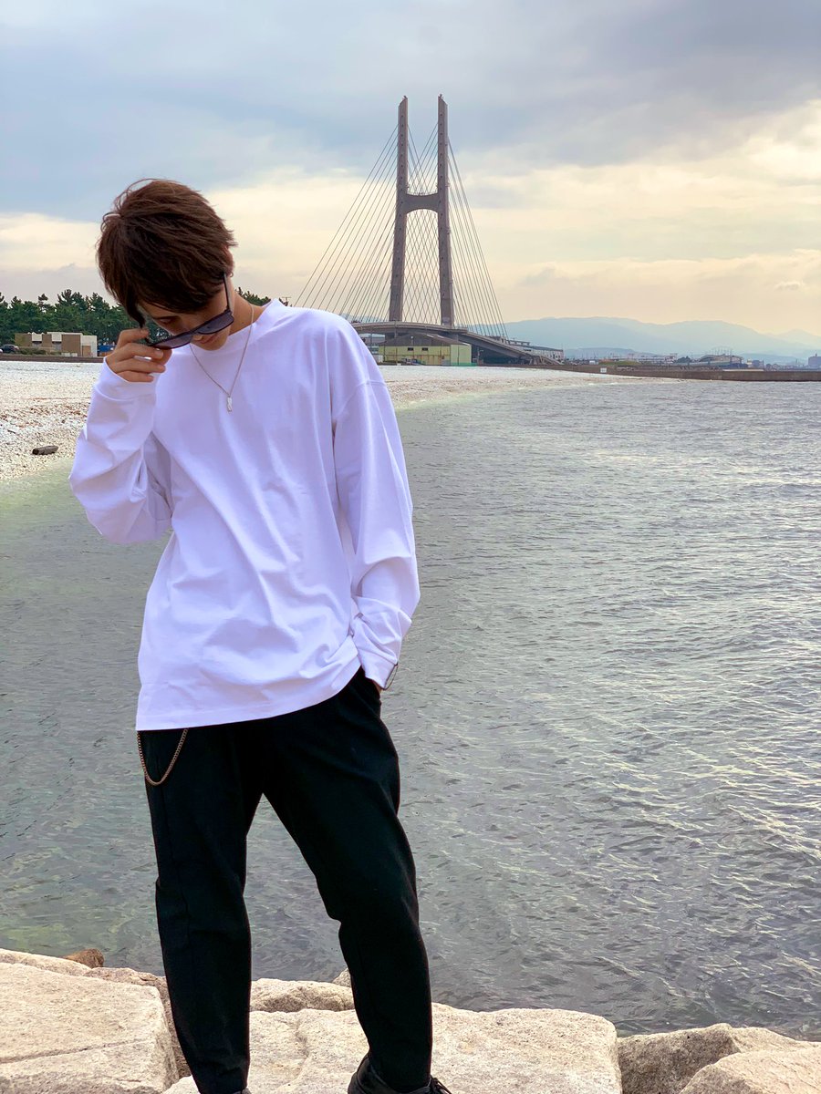 欲しかったMEFIS FRACHの服が
届いた…😊
そして友達と海見てきた🌊