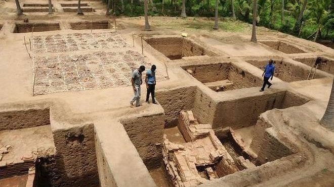 #கீழடி_தமிழர்_நாகரீகம்
#KeezhadiTamilCivilization 

Vaigai civilization is the same time of Indus valley civilization. Keeladi is proof that Tamil civilization is the india.  #Keezhadi #Keeladi Tamil is mother of India union. #கீழடி