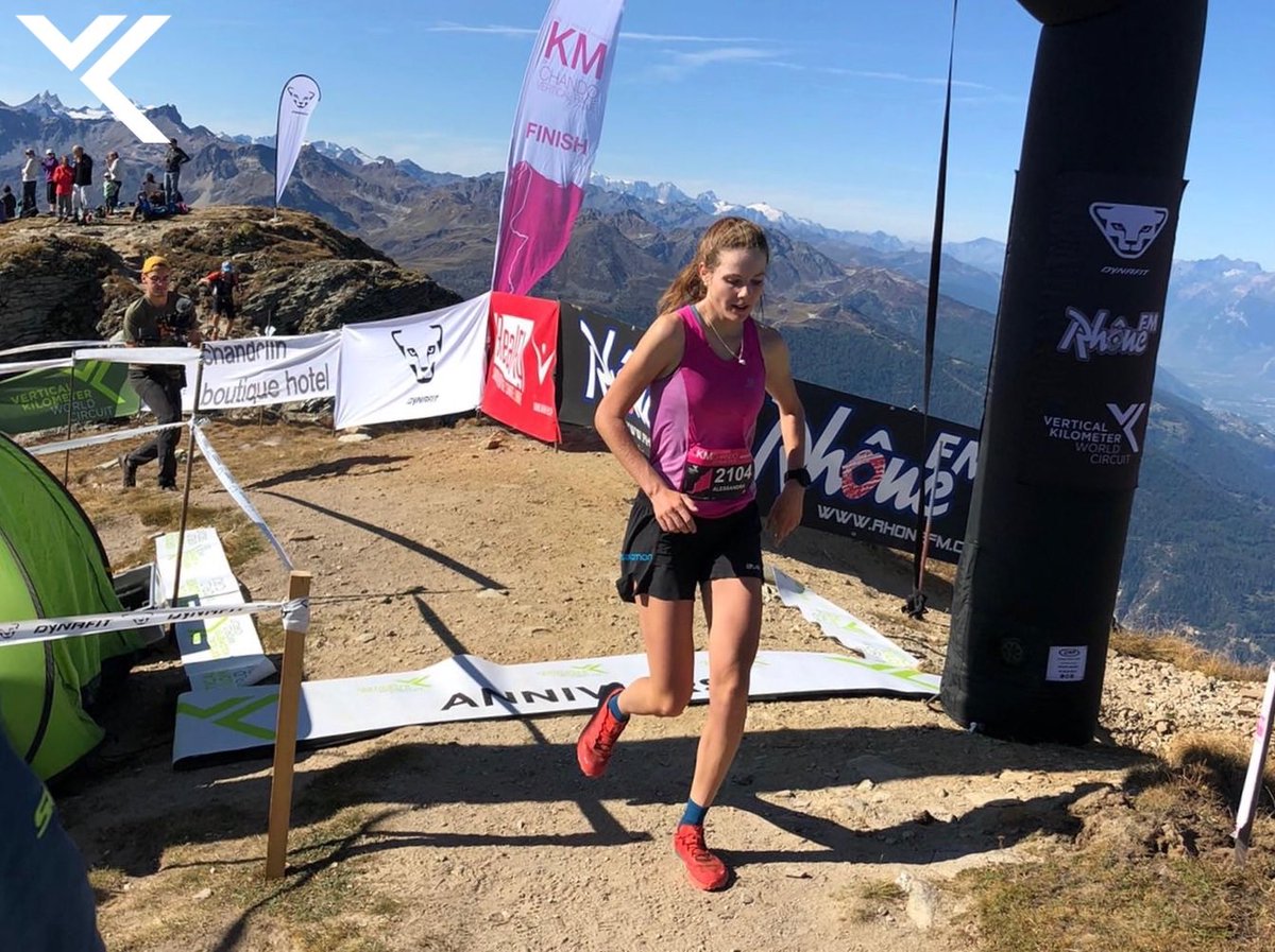 Alessandra Schmidt 🇨🇭(<a href="/SalomonRunning/">Salomon Running</a>) takes 3rd position at #LesKMdeChando VK in 1h31’44”
