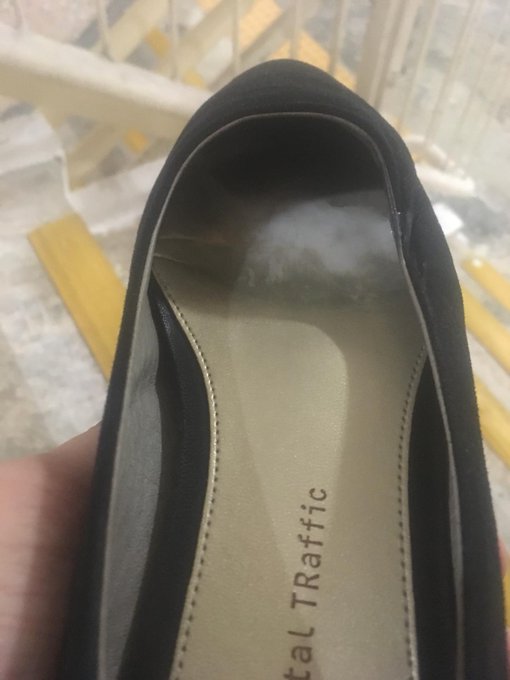 黑色平底就是我的最愛 #射鞋 https://t.co/A9IiIcpKZ7<a href="/tag/%E5%B0%84%E9%9E%8B"class="tags">#射鞋</a>