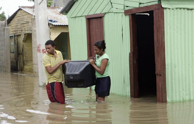 CERCA DE 5.000 DESPLAZADOS EN REPÚBLICA DOMINICANA POR LAS FUERTES LLUVIAS
diariolibrespana.es/2019/09/21/cer…  <a href="/diariolibrespa/">Diario Libre España</a>