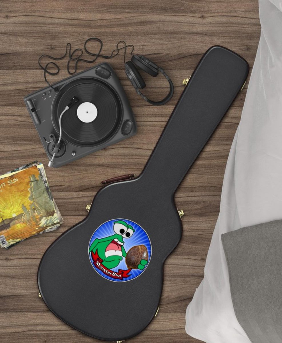 MonsterBud tweet media