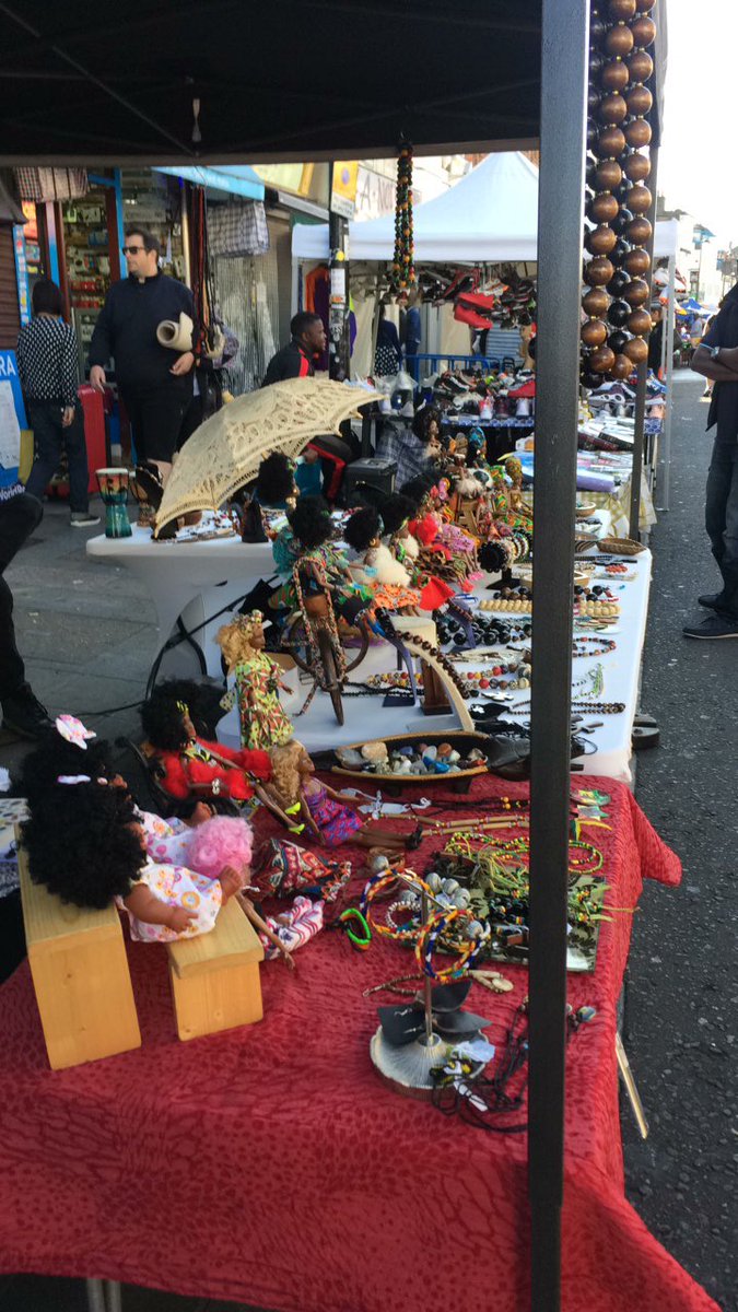 Arts and crafts at Deptford Market