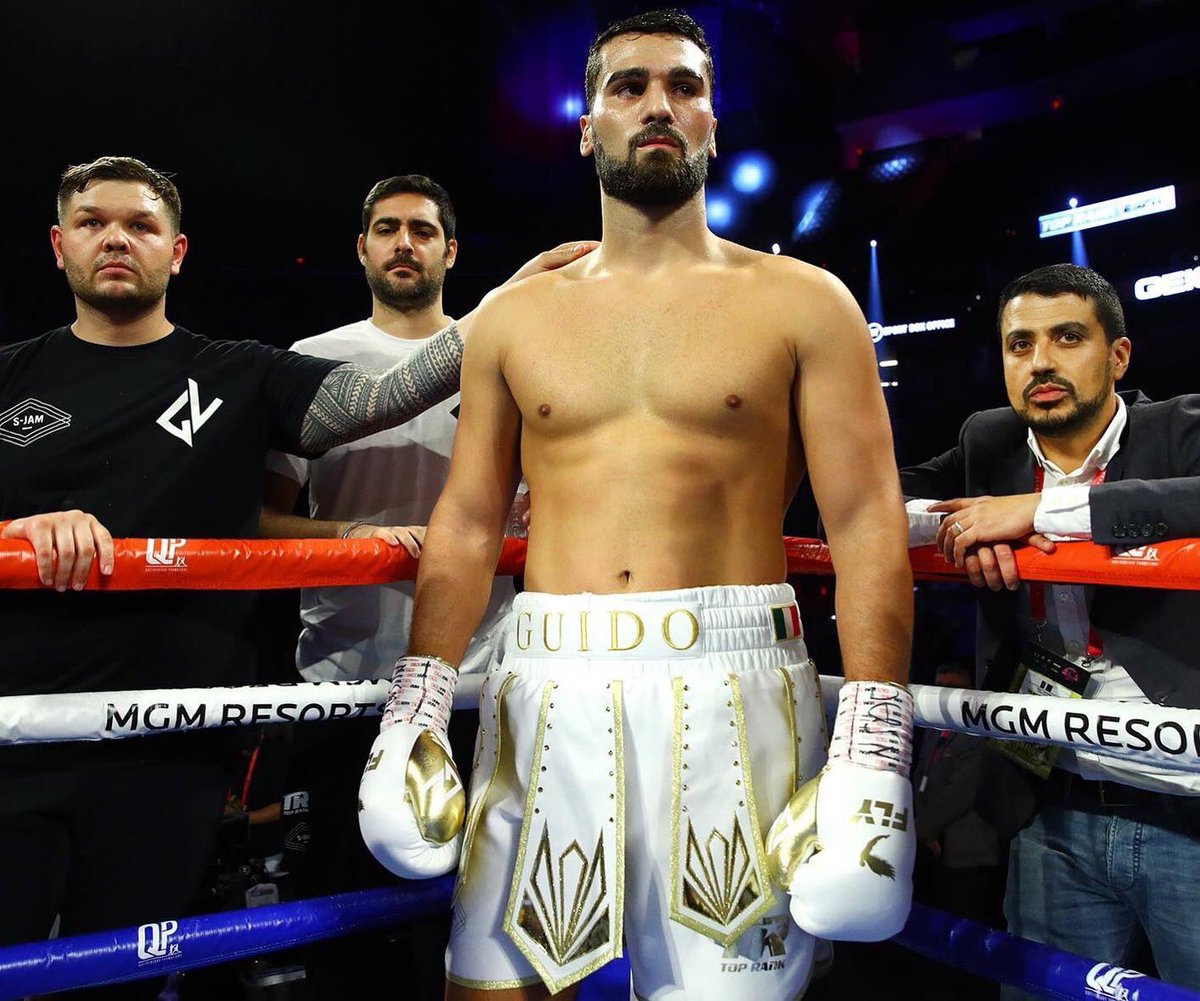 vianello_guido's tweet photo. ๐๐ปMetti in alto i tuoi obiettivi e non fermarti fino a quando non ci arrivi.
Looking forward to the next fight! ๐๐ช
#whitegladiator #boxelife https://t.co/iSuCviFSaa
