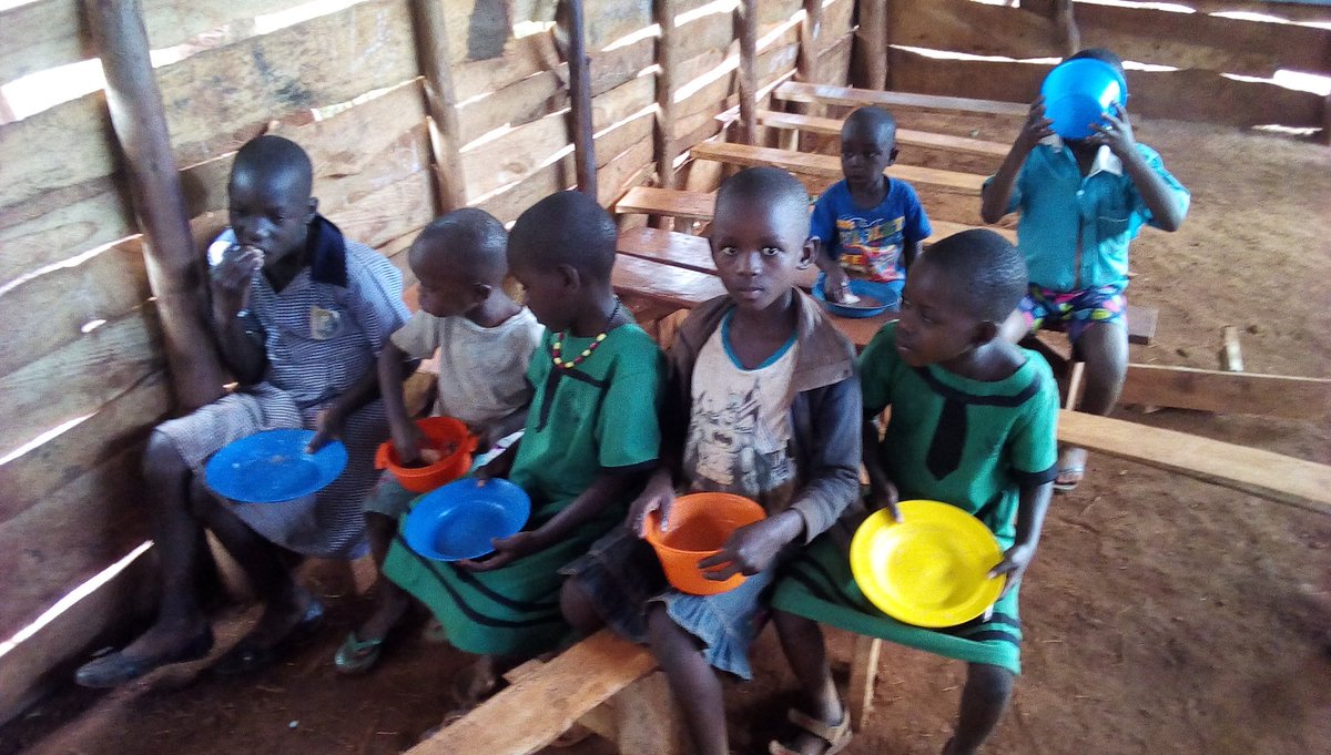 BulukeB's tweet image. Children are gifts from God.