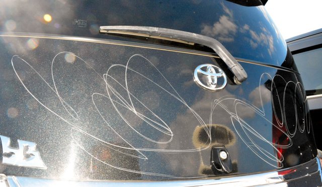 ライブドアニュース 被害 車48台に傷見つかる 警察が器物損壊事件として捜査 北九州 T Co Tkytse2t5e 現場は 病院職員などが利用する約70台分の駐車場 ワイパーを折られた車もあったという T Co Ulh4kqh0hf Twitter