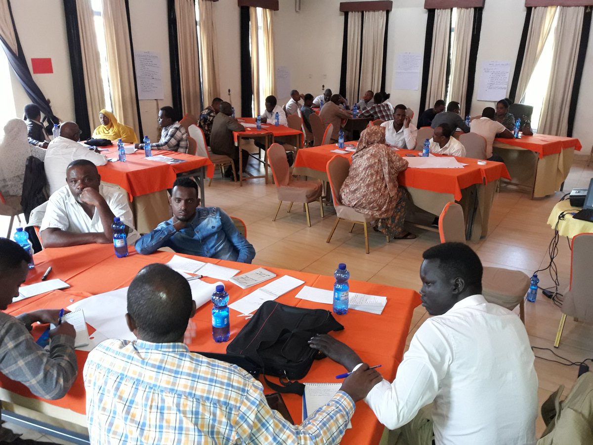 PbfProject's tweet image. Happening right now: A training workshop on #ConflictPrevention, #DialogueFacilitation and #Rule of law for 44 officials of Peace and Security Administration, Justice Sector, Regional Police and Women, Children and Youth Affairs offices of the #nine regional states.