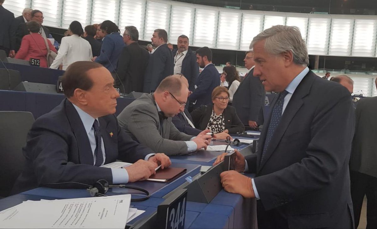 Silvio Berlusconi tweet media