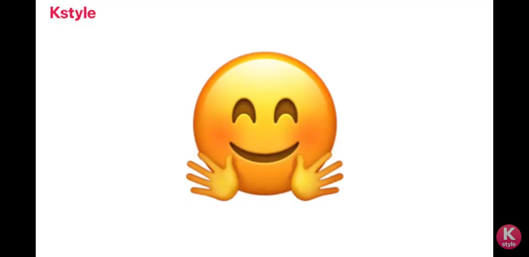 Эмодзи обнимаю