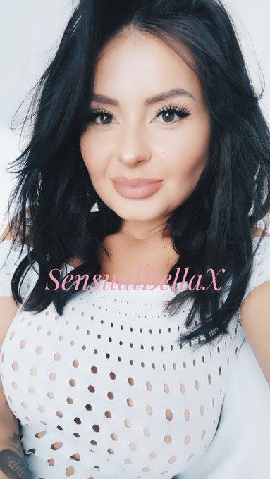 Smiley Tuesday 😊  #tuesdaySelfie https://t.co/ahfNjTSmqu<a href="/tag/tuesdayselfie"class="tags">#tuesdaySelfie</a>