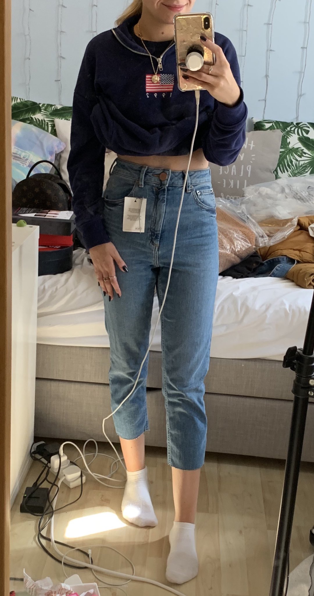 water Grammatica Behoren Soph on Twitter: "the difference in length between these L30 and L32 @ASOS  farleigh jeans... last time I checked, 2 inches wasn't half a foot 😂😅  (I'm 5”2 for reference so thought