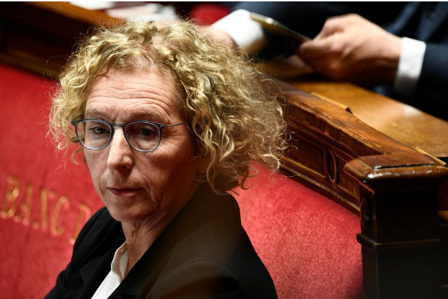 FemmesESR's tweet photo. Egalité professionnelle: 17 % des entreprises qui ont publié leur score sont en alerte rouge et moins de 4 % atteignent le score maximal.
Via @libe 
🔗https://t.co/lUWA1t3B1j https://t.co/zbRInDsFeV