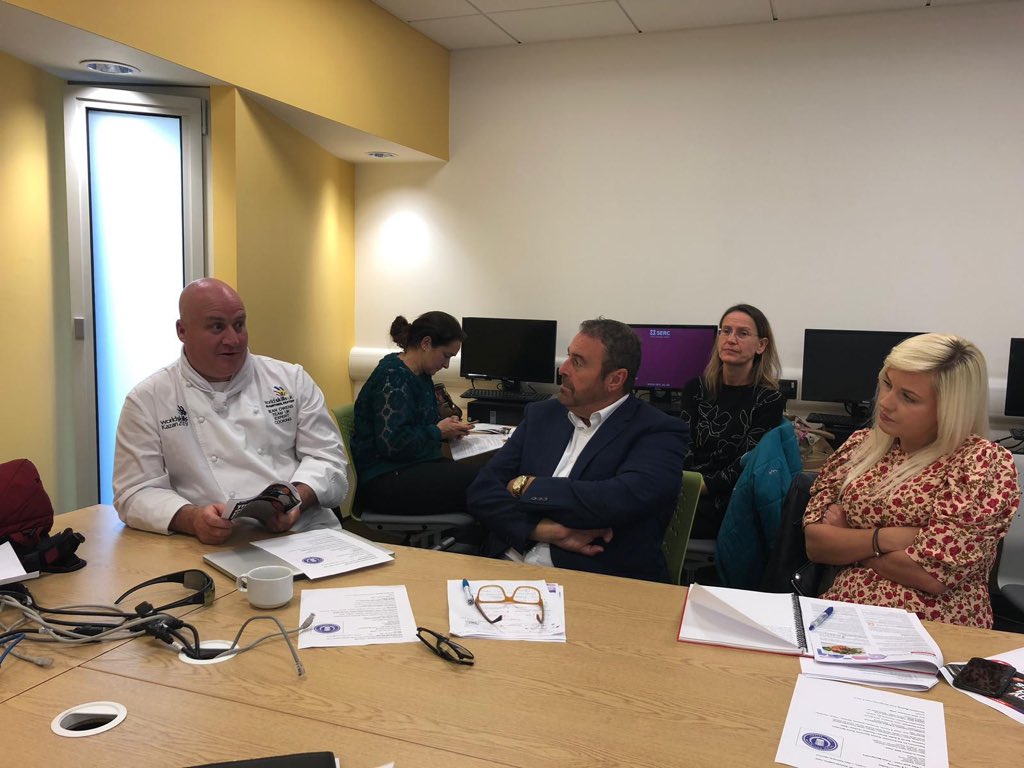 Lots of deep discussions happening about new ideas and changes to Salon Culinaire!  #vision2020 #ifex20 #salonculinaire <a href="/Pantelli_events/">Andrew Pantelli</a> @Soraya_Fresh <a href="/Eoghainsy/">Sean Owens CHEFO</a>